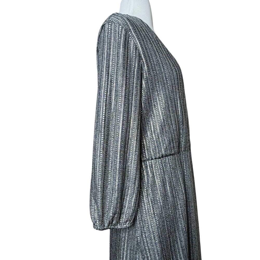 Cupio Metallic Silver 3/4 Sleeve Dress Large Wrap Front - Picture 8 of 10